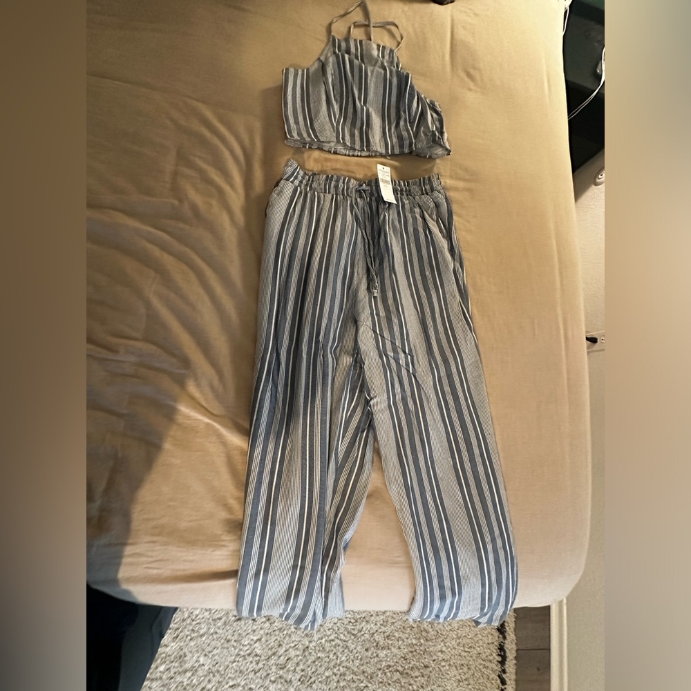 American Eagle two piece blue and white striped outfit